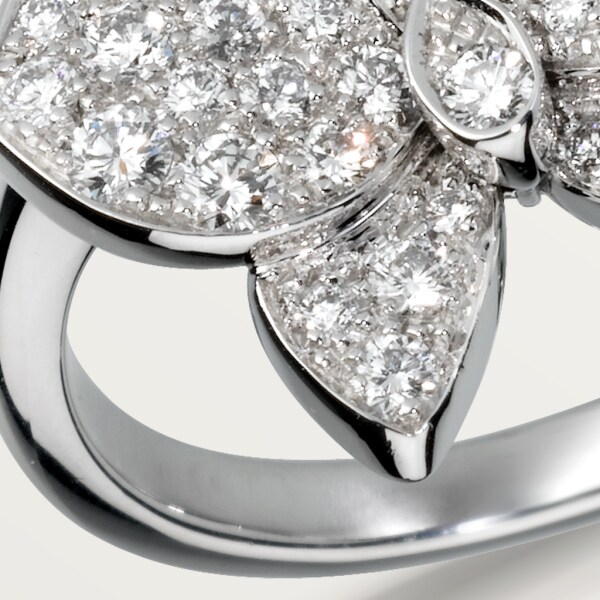 Caresse d’Orchidées par Cartier ring White gold, diamonds