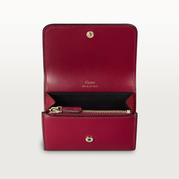 C de Cartier Mini-Brieftasche Kalbsleder in Kirschrot, Gold-Finish und Emaille in Kirschrot