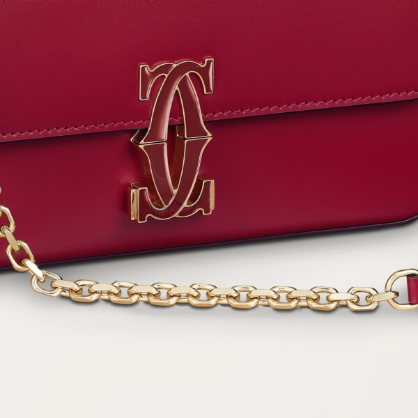 Bolso de cadena tamaño mini, doble C de Cartier Piel de becerro color rojo cereza, acabado dorado y esmalte color rojo cereza