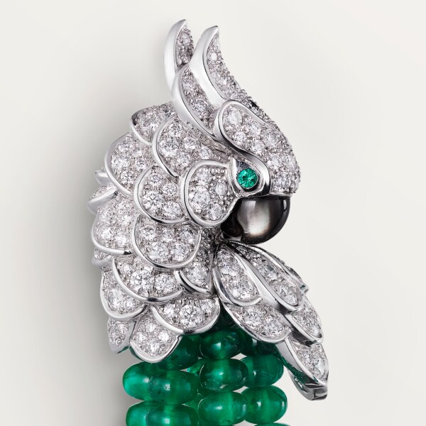 Les Oiseaux Libérés earrings White gold, emeralds, mother-of-pearl, diamonds
