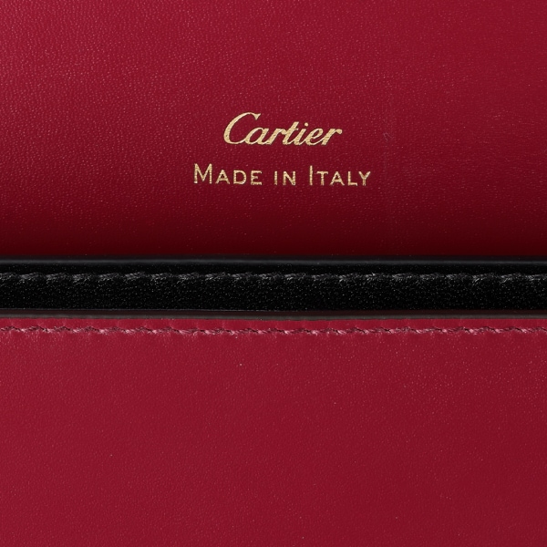 C de Cartier Multi-Kartenetui mit Umschlag Kalbsleder in Kirschrot, Gold-Finish und Emaille in Kirschrot