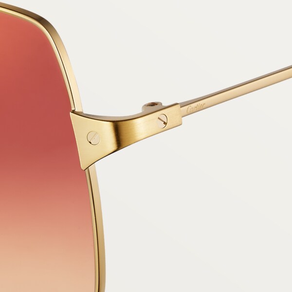 Gafas de sol Santos de Cartier Metal acabado dorado liso y cepillado, lentes color burdeos y albaricoque degradado con flash rosa