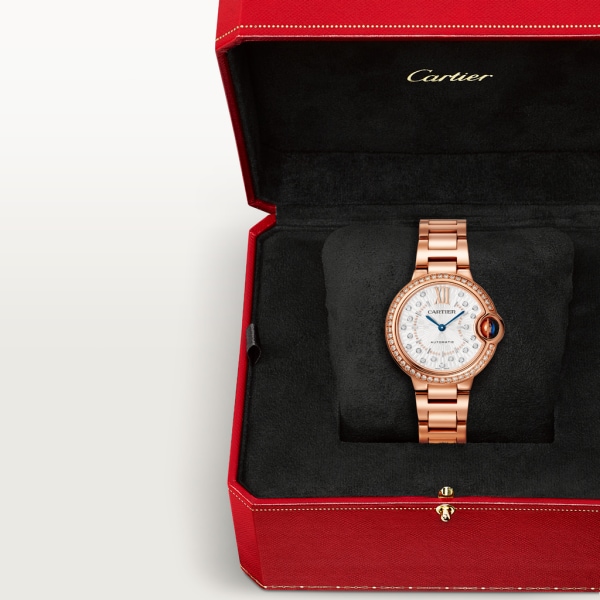 Reloj Ballon Bleu de Cartier 36 mm, movimiento mecánico de carga automática, oro rosa, diamantes.
