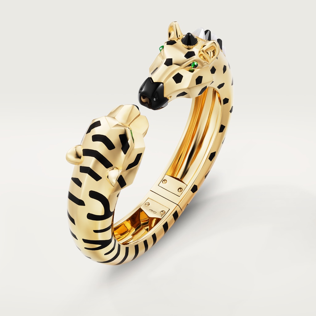 Indomptables de Cartier braceletYellow gold, onyx, moonstone, black lacquer, tsavorite garnets