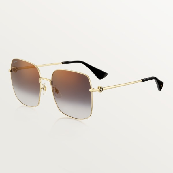 Signature C de Cartier Sunglasses Smooth golden-finish metal, graduated grey lenses with golden flash
