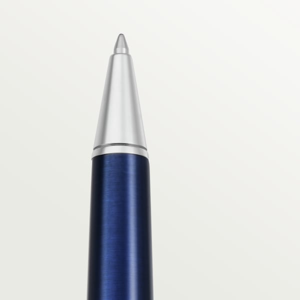 Bolígrafo Santos de Cartier Tamaño grande, metal grabado, laca azul degradada translúcida, acabado paladio